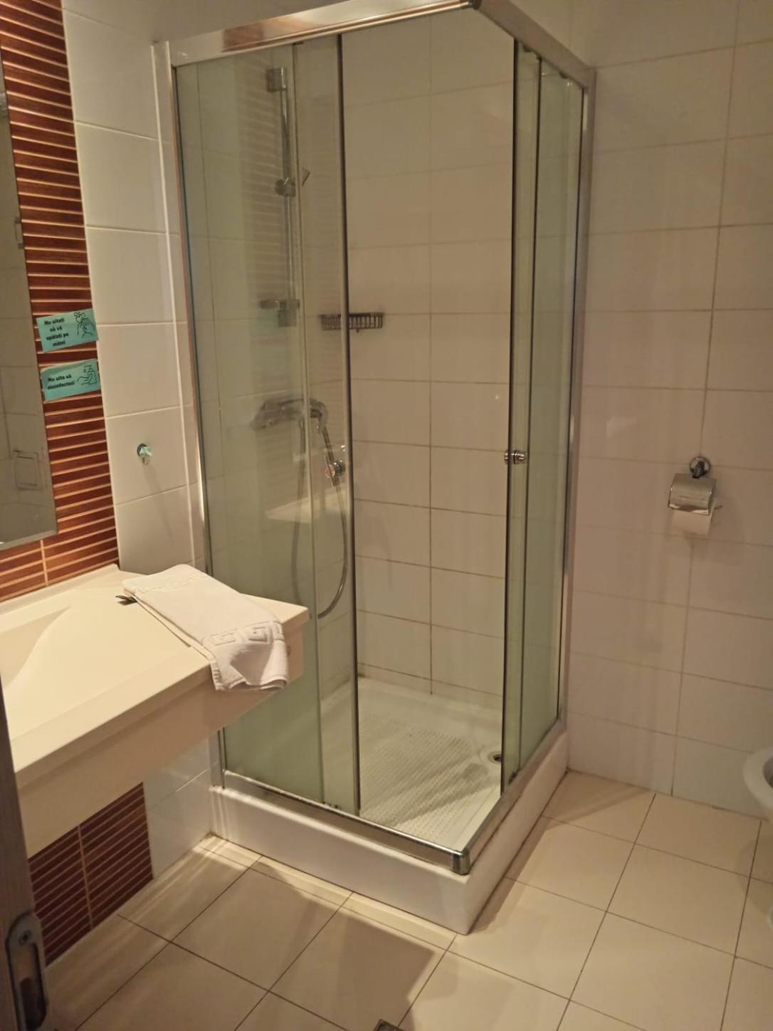 Dxn Apartament Apartment Букурещ Екстериор снимка